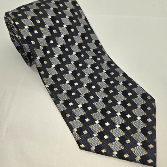 Tesoro Rosso U0mo Moda Hand Made, Light & Dark Gray, Beige Square   Pattern Tie - Picture 4 of 6